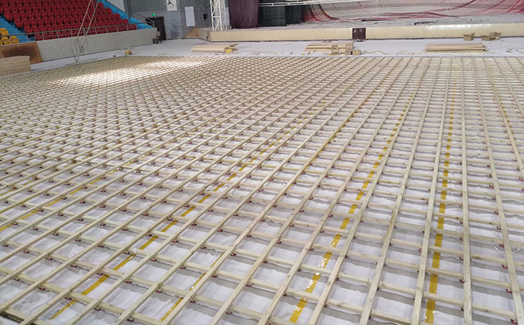 橡膠木舞臺(tái)木地板圖片及價(jià)格